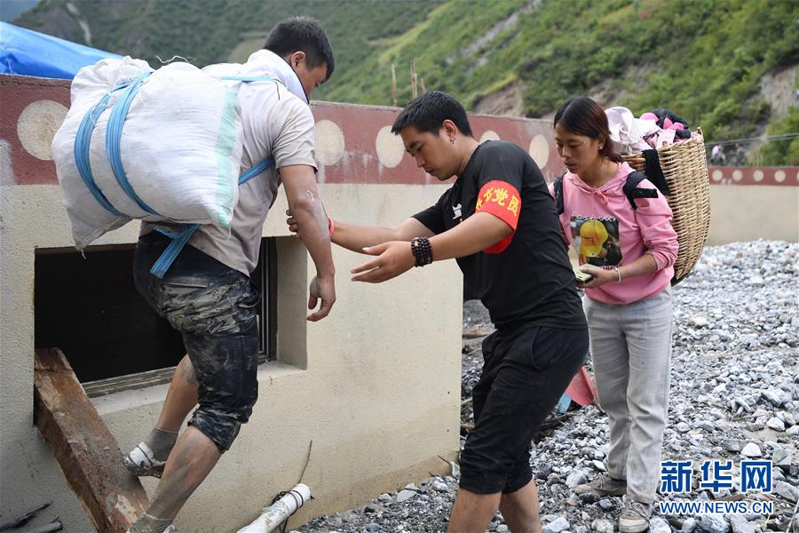 （防汛抗洪·圖文互動(dòng)）（4）七夕前夜，為莫諾村架起“生命之橋”