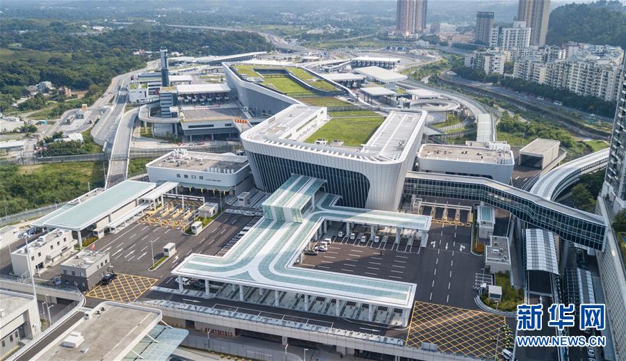 (經(jīng)濟)(1)蓮塘/香園圍口岸正式啟用 大灣區(qū)再添新物流大通道