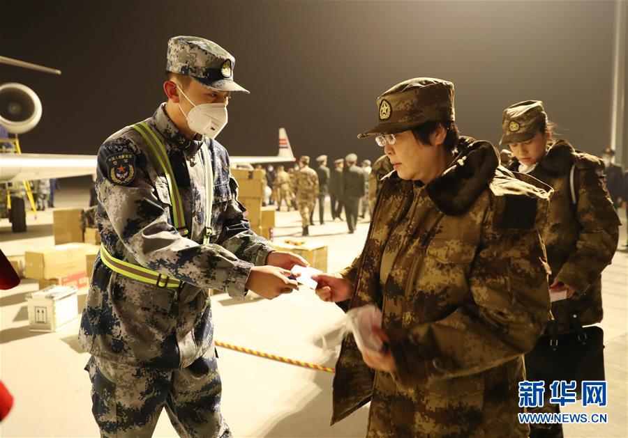 (圖文互動)(2)軍人的使命 人民的堅盾——記“人民英雄”國家榮譽(yù)稱號獲得者陳薇