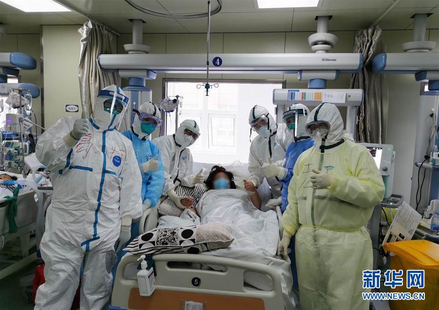 （抗疫一線醫(yī)務(wù)人員英雄群體·圖文互動(dòng)）（1）合力護(hù)航生命之舟——遼寧、上海、廣東等醫(yī)療隊(duì)聯(lián)手決戰(zhàn)雷神山