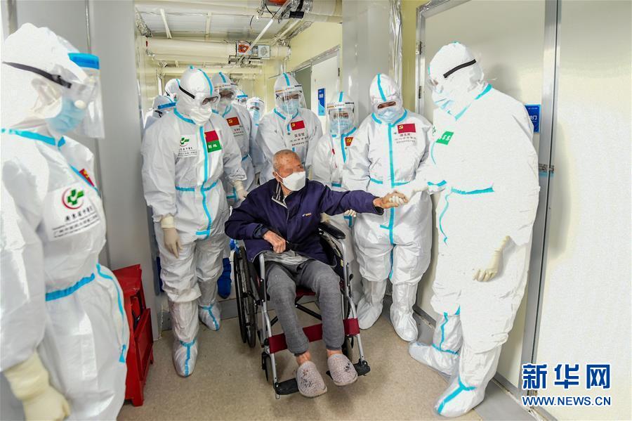 （抗疫一線醫(yī)務(wù)人員英雄群體·圖文互動(dòng)）（3）合力護(hù)航生命之舟——遼寧、上海、廣東等醫(yī)療隊(duì)聯(lián)手決戰(zhàn)雷神山