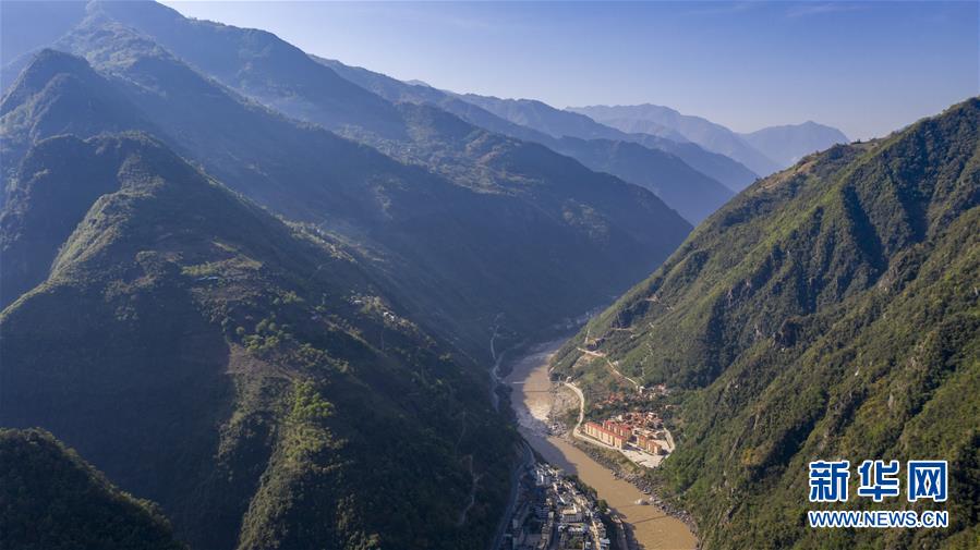 (新華全媒頭條·決戰(zhàn)決勝脫貧攻堅(jiān)·督戰(zhàn)未摘帽貧困縣·圖文互動)(1)脫貧的歌聲——云南直過民族和人口較少民族共入新時(shí)代