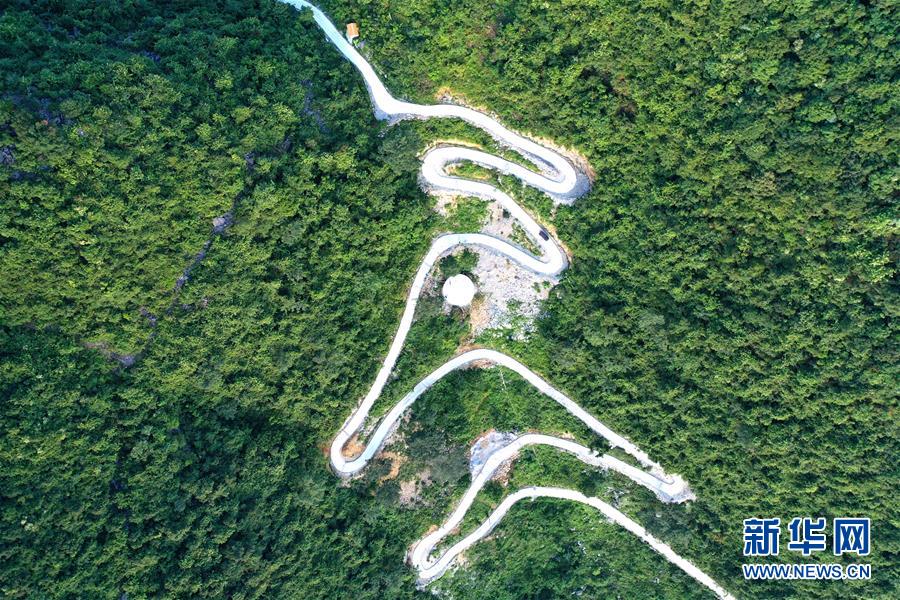 (決戰(zhàn)決勝脫貧攻堅(jiān)·督戰(zhàn)未摘帽貧困縣·圖文互動(dòng))(2)千山萬(wàn)弄里的最后沖刺——廣西未摘帽貧困縣戰(zhàn)貧觀察