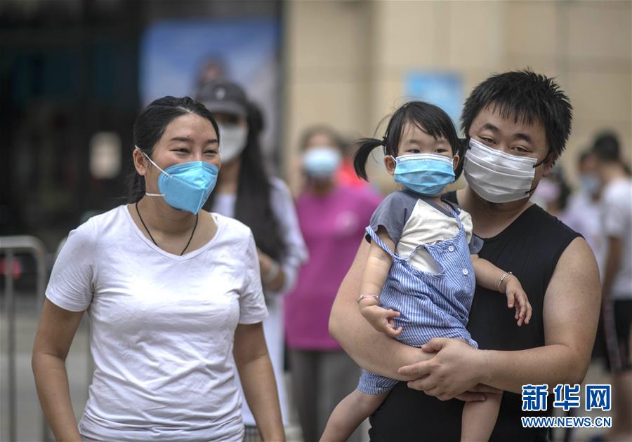 (熱點鮮報·圖文互動)(2)應戰(zhàn)陸路輸入疫情——云南瑞麗抗疫七日記