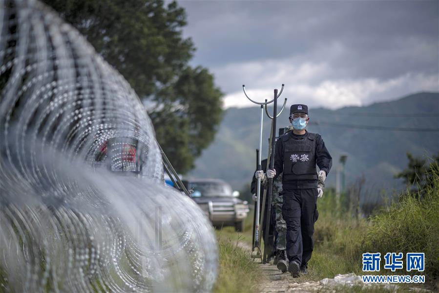 (熱點鮮報·圖文互動)(9)應戰(zhàn)陸路輸入疫情——云南瑞麗抗疫七日記