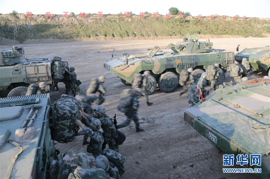 (在習(xí)近平強(qiáng)軍思想指引下·我們在戰(zhàn)位報(bào)告·圖文互動)(2)中部戰(zhàn)區(qū)陸軍某旅“大功三連”:建功新時代