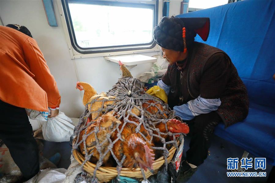 （坐著高鐵看中國·圖文互動）（3）走成昆，感受闖過禁區(qū)的光影記錄