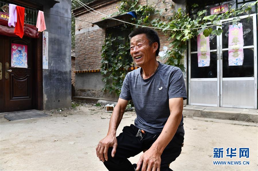 (決戰(zhàn)決勝脫貧攻堅(jiān)·圖文互動(dòng))(5)“灘里人”陳百藏的“蓋房”記