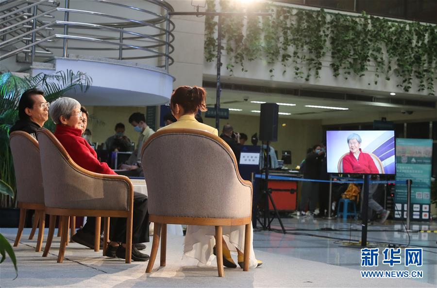 (新華全媒頭條·圖文互動)(9)我們都是讀者——促進全民閱讀 構(gòu)建書香社會