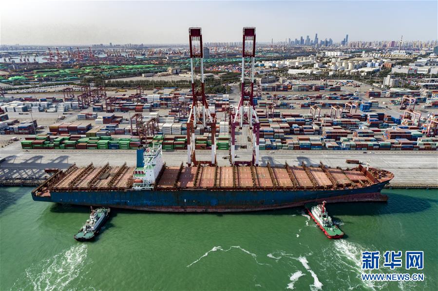 (新華全媒頭條·圖文互動)(7)歷史交匯點(diǎn)上的宏偉藍(lán)圖 ——《中共中央關(guān)于制定國民經(jīng)濟(jì)和社會發(fā)展第十四個五年規(guī)劃和二〇三五年遠(yuǎn)景目標(biāo)的建議》誕生記