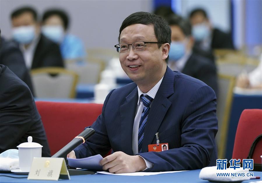 （新華全媒頭條·圖文互動(dòng)）（4）從人民中汲取磅礴力量——習(xí)近平總書(shū)記同出席2020年全國(guó)兩會(huì)人大代表、政協(xié)委員共商國(guó)是紀(jì)實(shí)