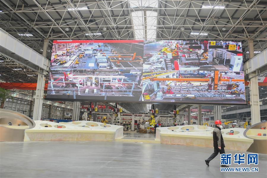 (在習(xí)近平新時(shí)代中國特色社會(huì)主義思想指引下——新時(shí)代新作為新篇章·習(xí)近平總書記關(guān)切事·圖文互動(dòng))(6)推動(dòng)高質(zhì)量發(fā)展 “湘”當(dāng)有作為