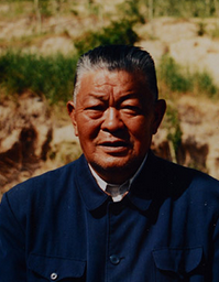 尕布龍語錄：權(quán)力來自百姓，只能服務(wù)于百姓