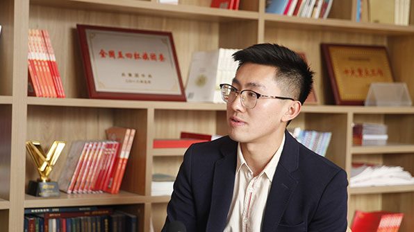 “鋼鐵人”是怎樣煉成的？