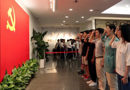 上海、江蘇、浙江全面推進主題教育