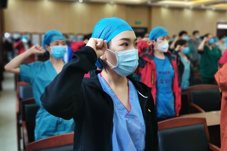 長大，只是一瞬間的事——天津“90后”護(hù)士的武漢戰(zhàn)“疫”記憶