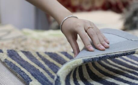 “媽媽制造”賦能，藏地飛毯“飛”向全國