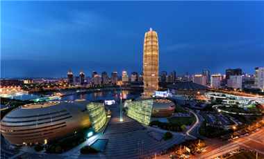 馬拉松城市觀察| 一場(chǎng)馬拉松，讓鄭州這個(gè)龍頭高高揚(yáng)起