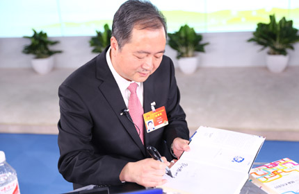 “創(chuàng)新不僅是技術(shù)創(chuàng)新、管理創(chuàng)新，還有商業(yè)模式的創(chuàng)新。”