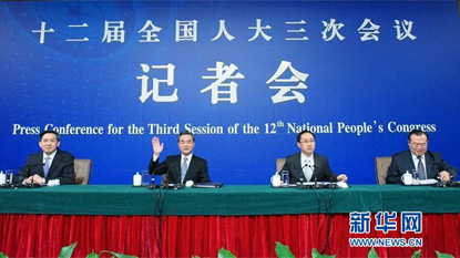 視頻回放:外交部部長答中外記者問