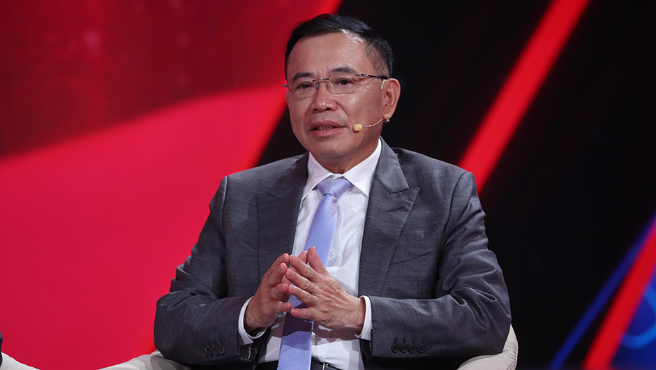 TCL創(chuàng)始人、董事長李東生解答網(wǎng)友問題