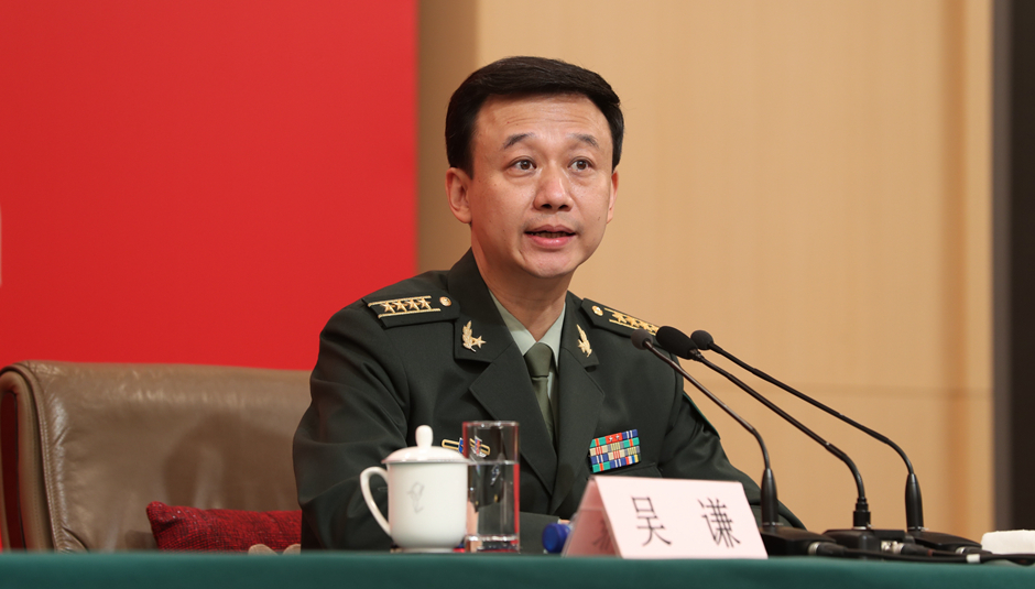 國防部新聞局局長(zhǎng)、國防部新聞發(fā)言人吳謙大校介紹相關(guān)情況