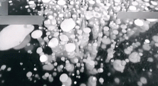 夢幻！日本北海道阿寒湖現“冰泡”“霜花”奇景