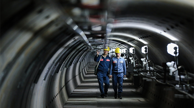 新春走基層丨“機器人”保供電？這個春節(jié)很有科技范兒！