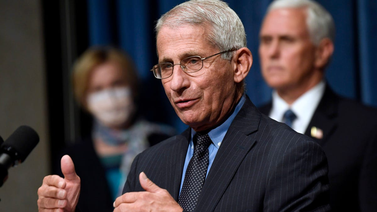 拜登上任：100天接種1億劑新冠疫苗！福奇背書：做得到！事實(shí)卻是……