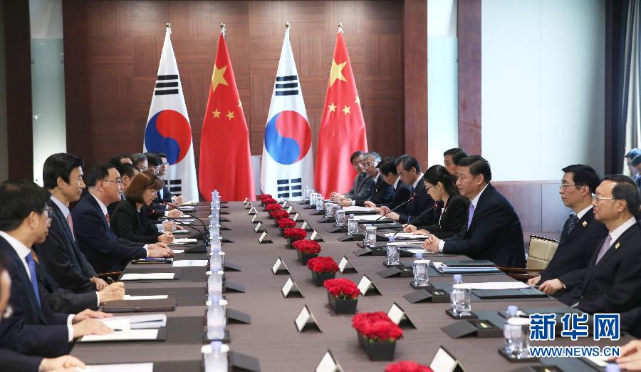 7月4日，國家主席習近平在首爾會見韓國總理鄭烘原。 新華社記者謝環(huán)馳攝 