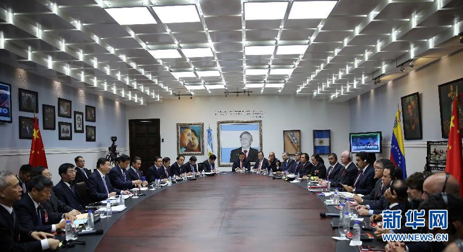 當?shù)貢r間7月20日，國家主席習近平在加拉加斯同委內(nèi)瑞拉總統(tǒng)馬杜羅舉行會談。 新華社記者蘭紅光攝 