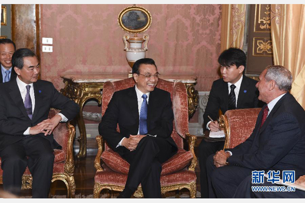 10月15日，中國(guó)國(guó)務(wù)院總理李克強(qiáng)在羅馬會(huì)見(jiàn)意大利參議長(zhǎng)格拉索。 新華社記者謝環(huán)馳攝 