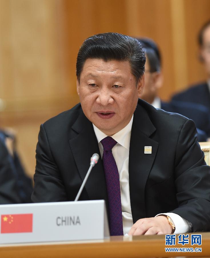 7月9日，金磚國家領(lǐng)導(dǎo)人第七次會(huì)晤在俄羅斯烏法舉行。中國國家主席習(xí)近平、俄羅斯總統(tǒng)普京、巴西總統(tǒng)羅塞夫、印度總理莫迪、南非總統(tǒng)祖馬出席。這是習(xí)近平發(fā)表題為《共建伙伴關(guān)系　共創(chuàng)美好未來》的主旨講話。新華社記者 饒愛民 攝 