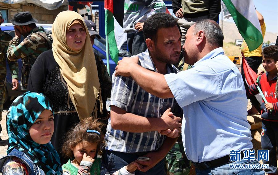 (國際·圖文互動(dòng))(1)歸鄉(xiāng),不再流浪——記敘利亞難民返鄉(xiāng)