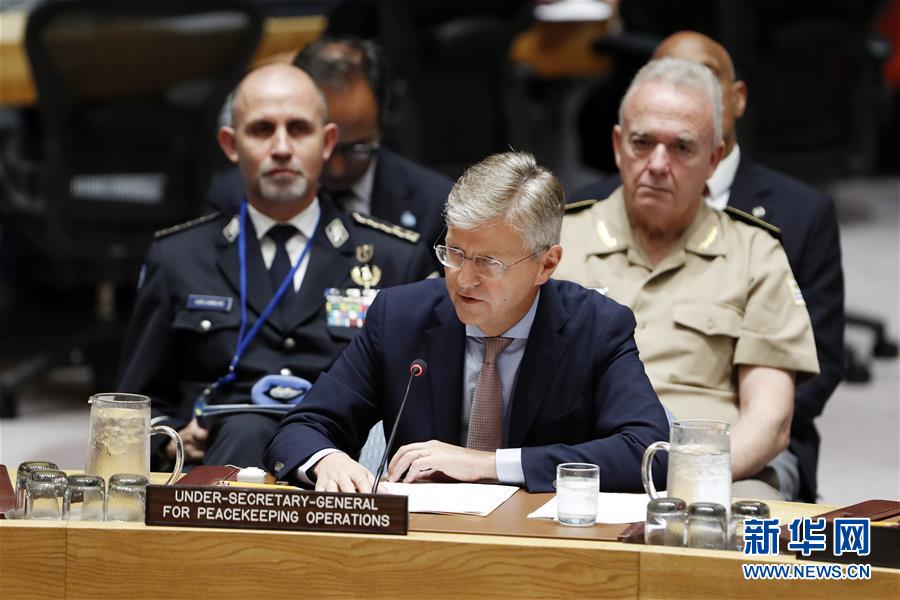 (國際)(2)聯(lián)合國副秘書長(zhǎng)敦促會(huì)員國支持聯(lián)合國維和行動(dòng)