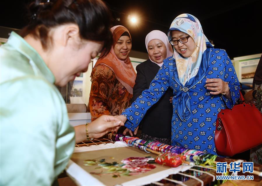 （XHDW·圖文互動(dòng)）（1）中國－文萊系列人文交流活動(dòng)反響熱烈