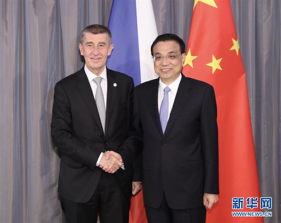 (時(shí)政)李克強(qiáng)會(huì)見(jiàn)捷克總理巴比什