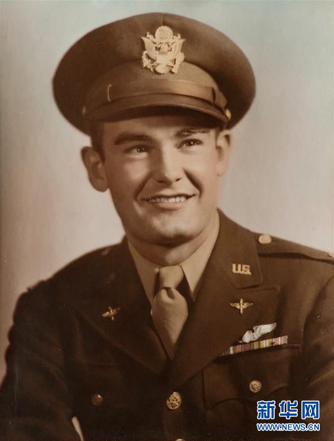 (國(guó)際· 圖文互動(dòng))(3)通訊:“和平是我們共同的追求”——美國(guó)“飛虎隊(duì)”父子的中國(guó)情緣