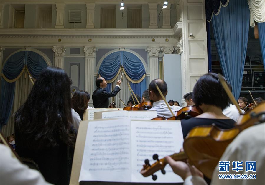 （新華全媒頭條·出訪·側(cè)記·圖文互動(dòng)）（3）你好老朋友！開啟新時(shí)代！——習(xí)近平主席和普京總統(tǒng)引領(lǐng)中俄全面戰(zhàn)略協(xié)作伙伴關(guān)系邁入新時(shí)代