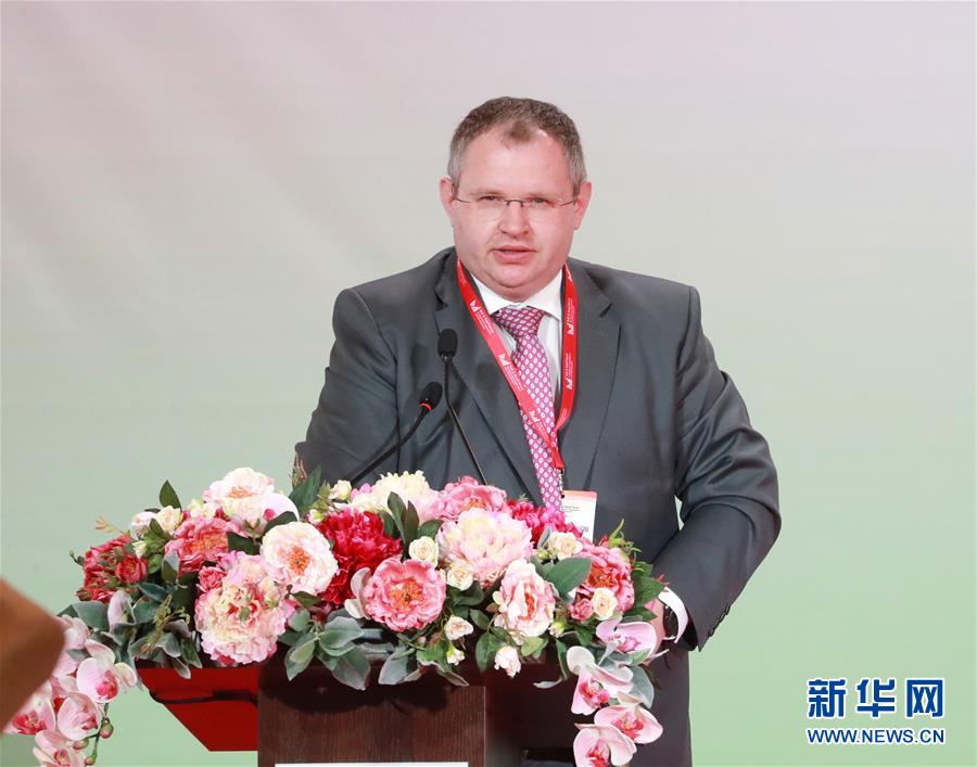 (國(guó)際)(2)中白兩國(guó)共同舉辦“一帶一路”區(qū)域合作發(fā)展論壇