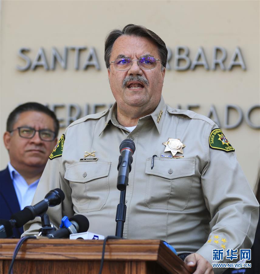 (國(guó)際)美國(guó)警方通報(bào)加州南部游船失火情況最新進(jìn)展