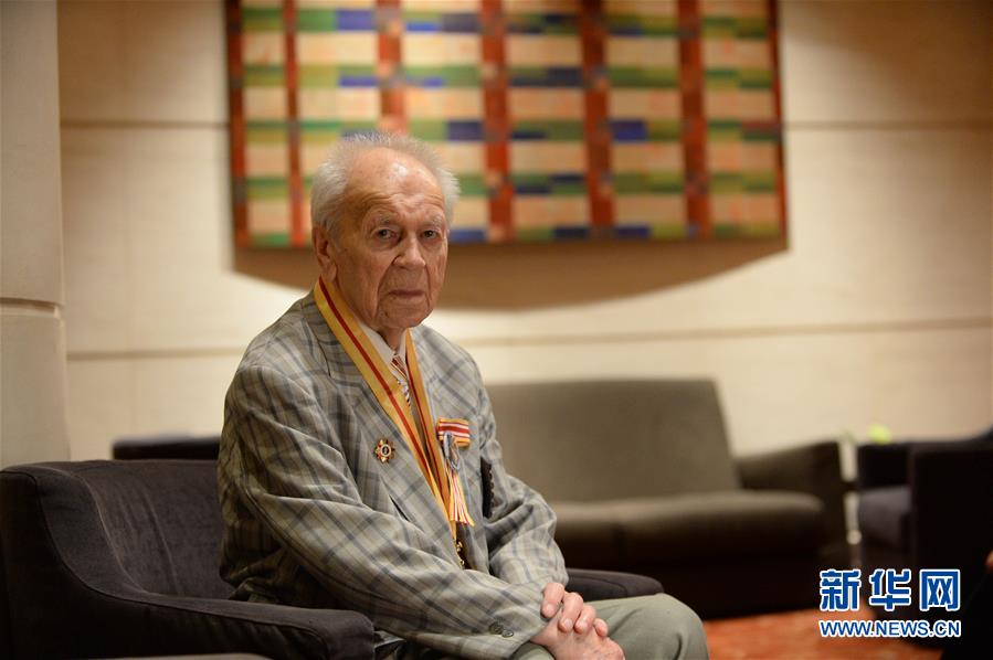 (新華全媒頭條·圖文互動(dòng))(5)特稿:新時(shí)代 新典范 新航程——寫在中俄建交70周年之際