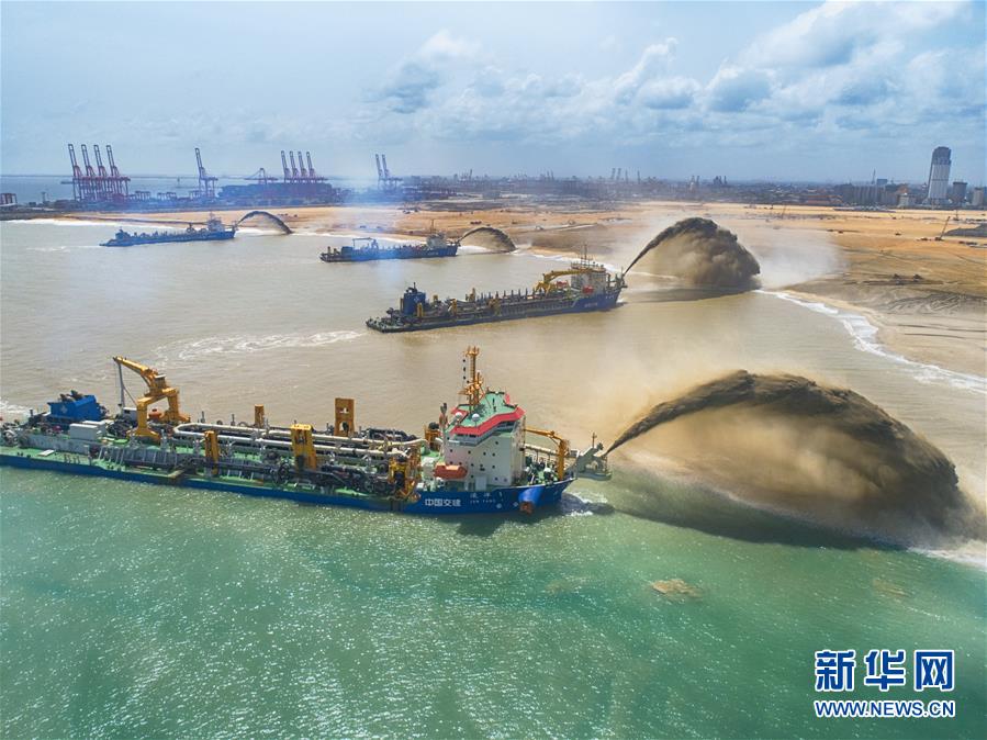 (國(guó)際·圖文互動(dòng))(3)通訊:“五年我們?yōu)樗估锾m卡造出一片新土地”——科倫坡港口城人的自豪與希冀