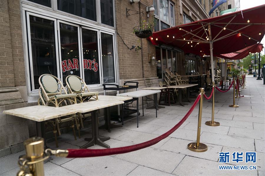 (國際)(4)特朗普簽署4840億美元援助法案應對新冠疫情