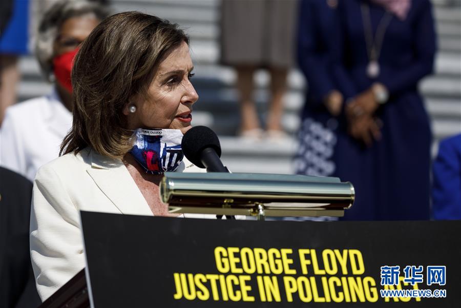 (國際)(1)美國會(huì)眾議院表決通過民主黨人警務(wù)改革草案