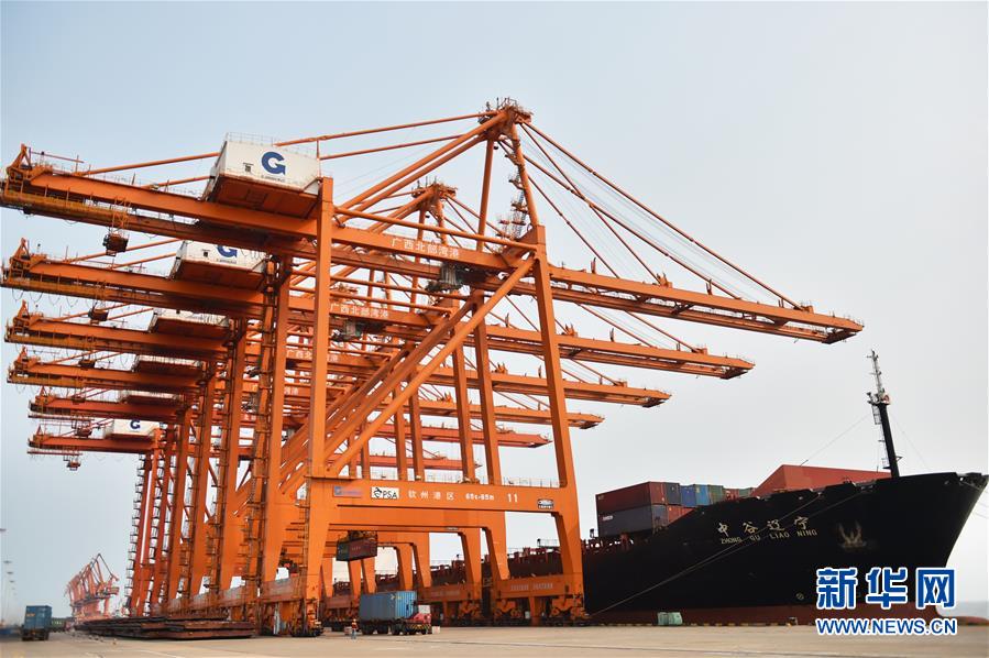 (新華全媒頭條·圖文互動)(1)中國—東盟自貿(mào)區(qū):“黃金十年”塑造世界經(jīng)貿(mào)新格局