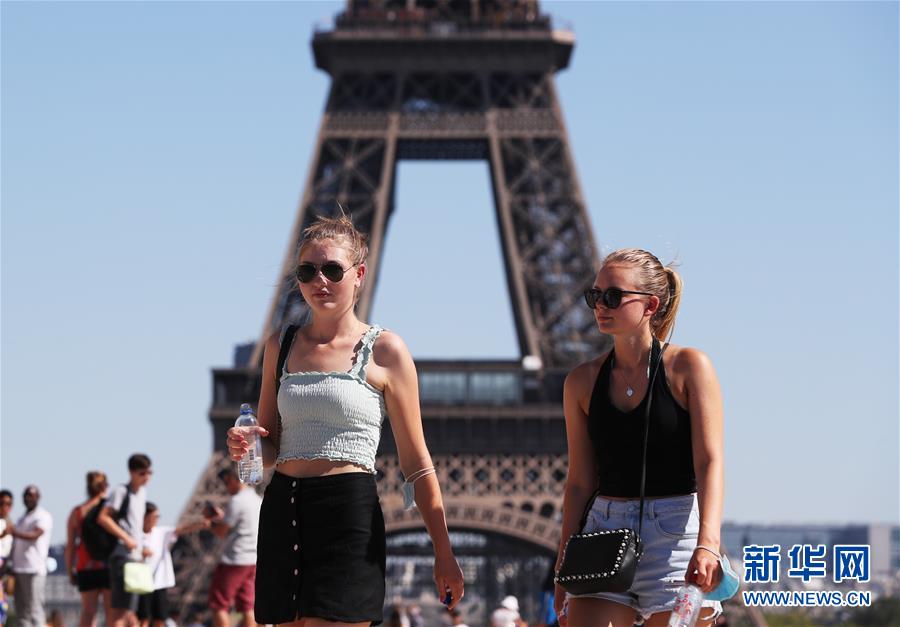 (國際)(1)法國迎來高溫“烤”驗(yàn) 多地拉響“紅色警報(bào)”