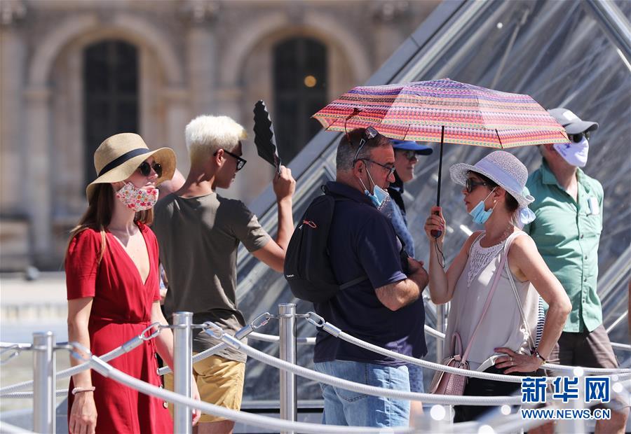 (國際)(4)法國迎來高溫“烤”驗(yàn) 多地拉響“紅色警報(bào)”