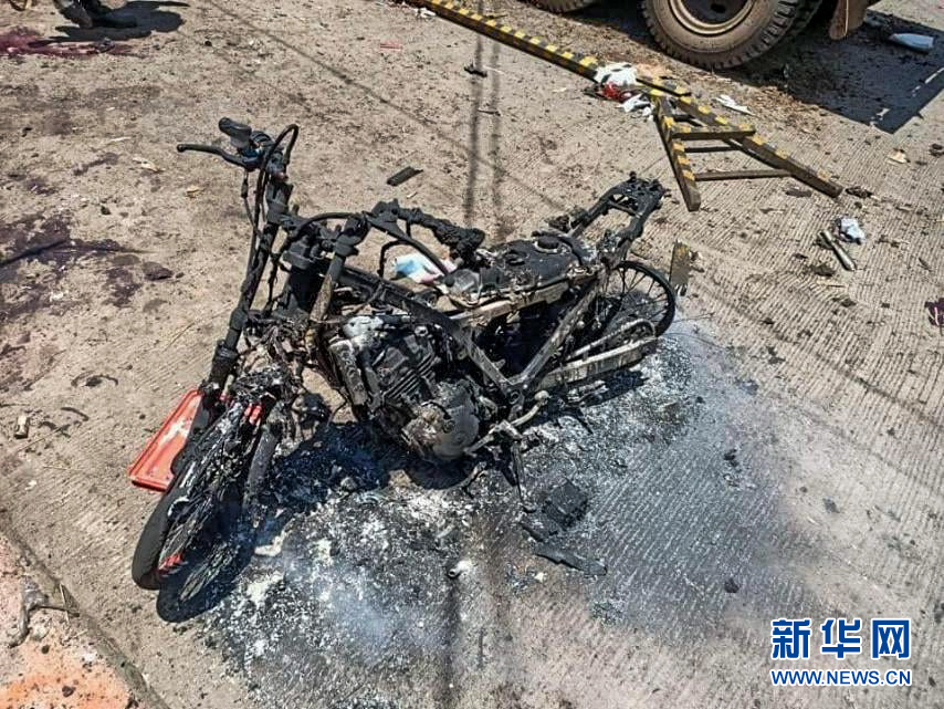 (國際)(1)菲律賓南部連環(huán)爆炸事件死亡人數(shù)升至15人