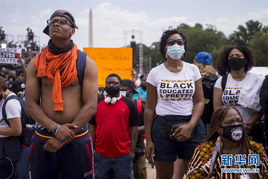 (國際)(3)美國民眾舉行反種族歧視和暴力執(zhí)法大規(guī)模示威活動(dòng)